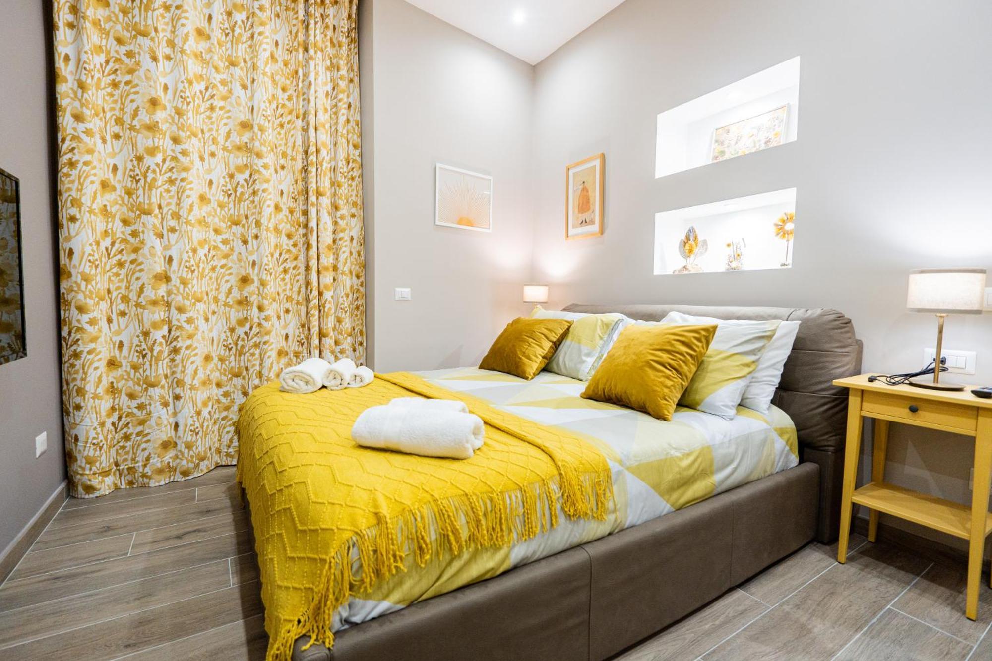 La Casa Di Bianca - Modern Suites Near Plebiscito Napels Buitenkant foto