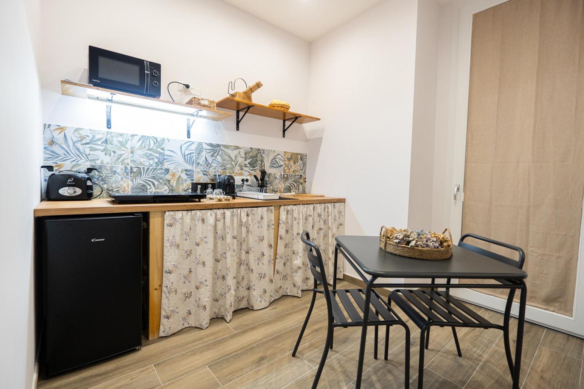 La Casa Di Bianca - Modern Suites Near Plebiscito Napels Buitenkant foto